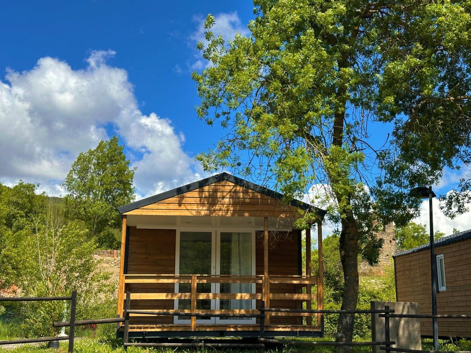 Bungalows Y Cabanas Solopuent Natur كاستيلو دي جاكا المظهر الخارجي الصورة