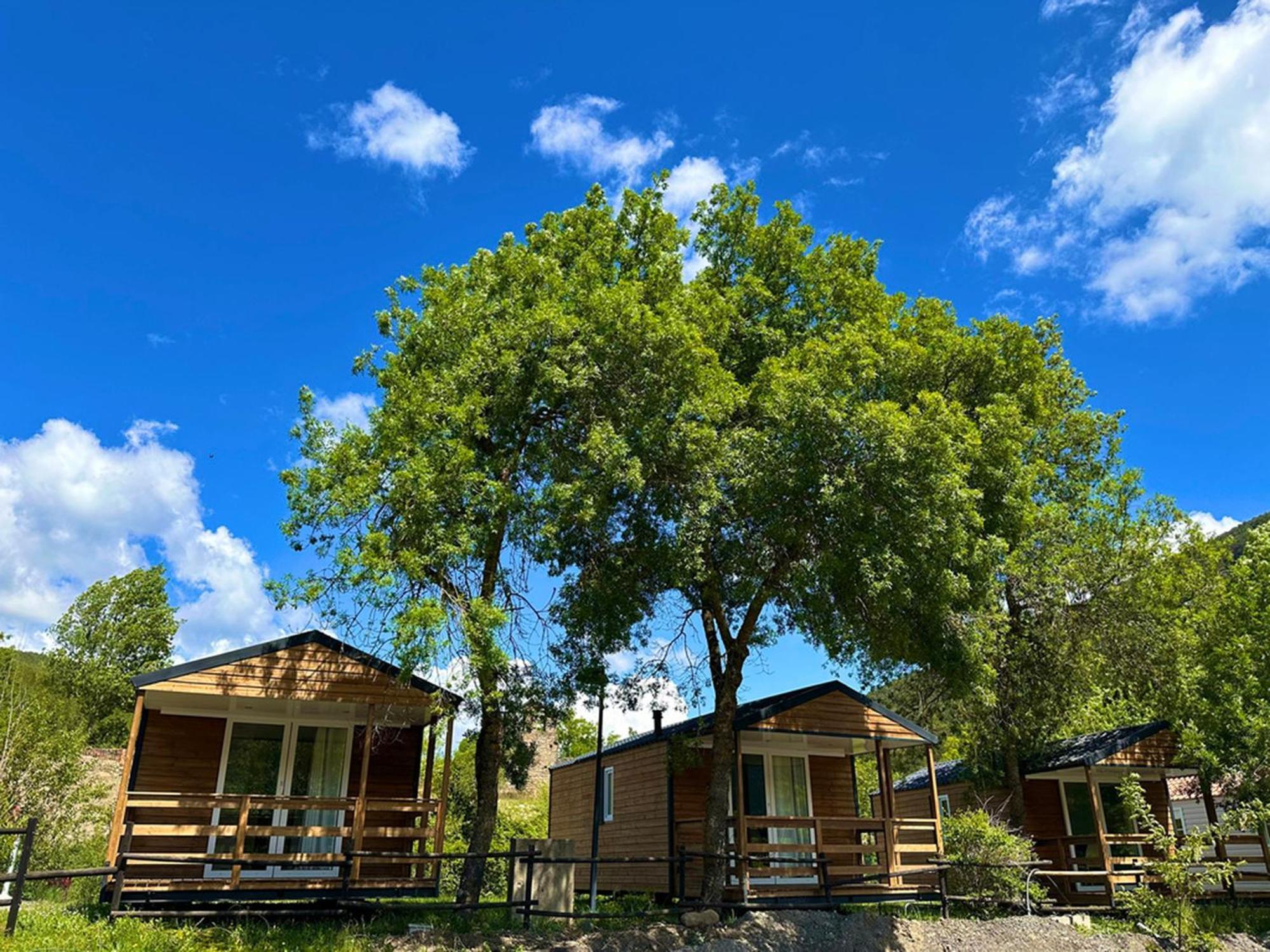 Bungalows Y Cabanas Solopuent Natur كاستيلو دي جاكا المظهر الخارجي الصورة